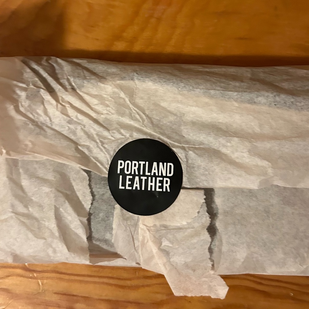 NWOT Portland Leather Rancher Wallet